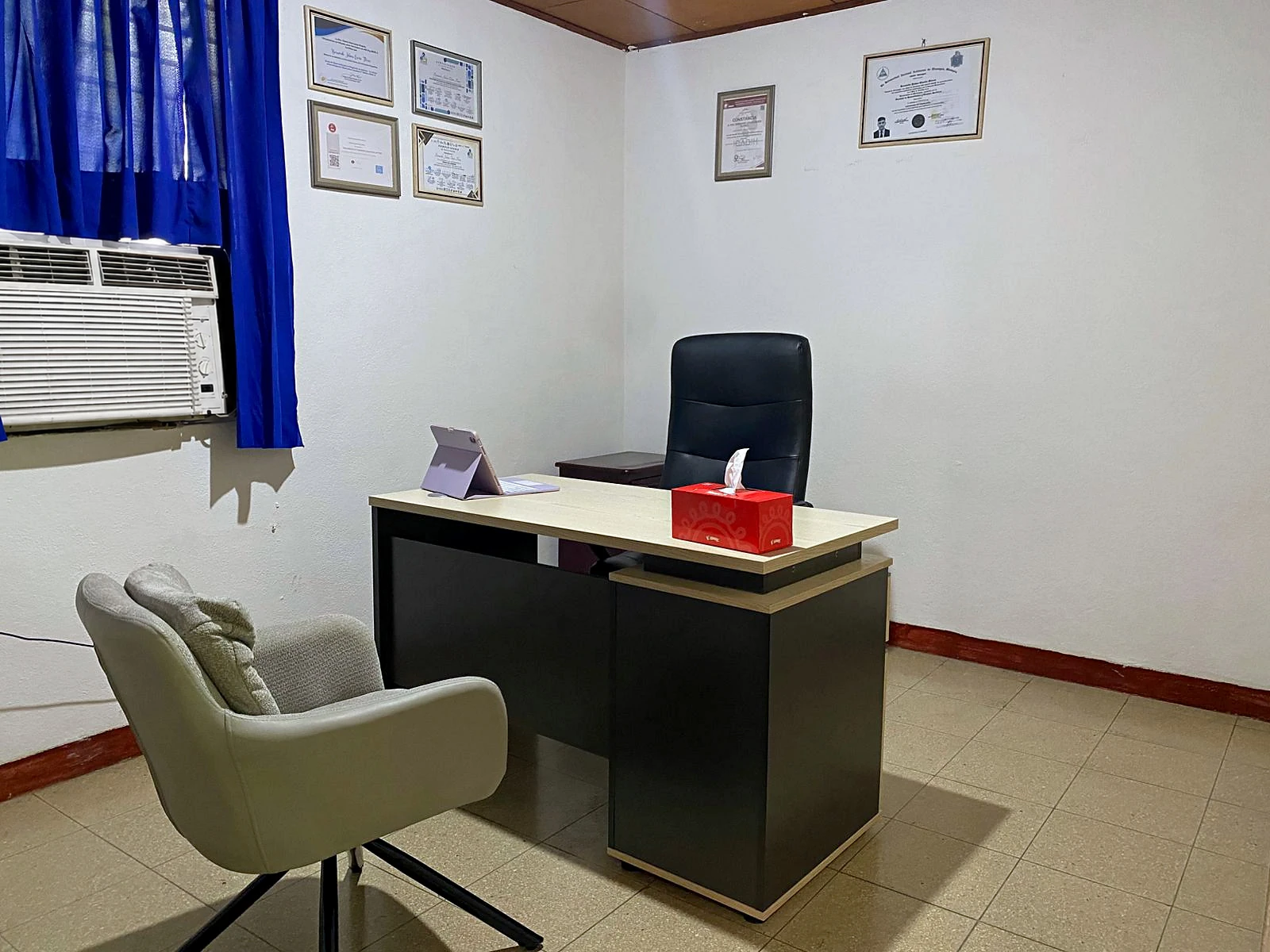 Consultorio de atención psicológica de Clínica Cielo Azul