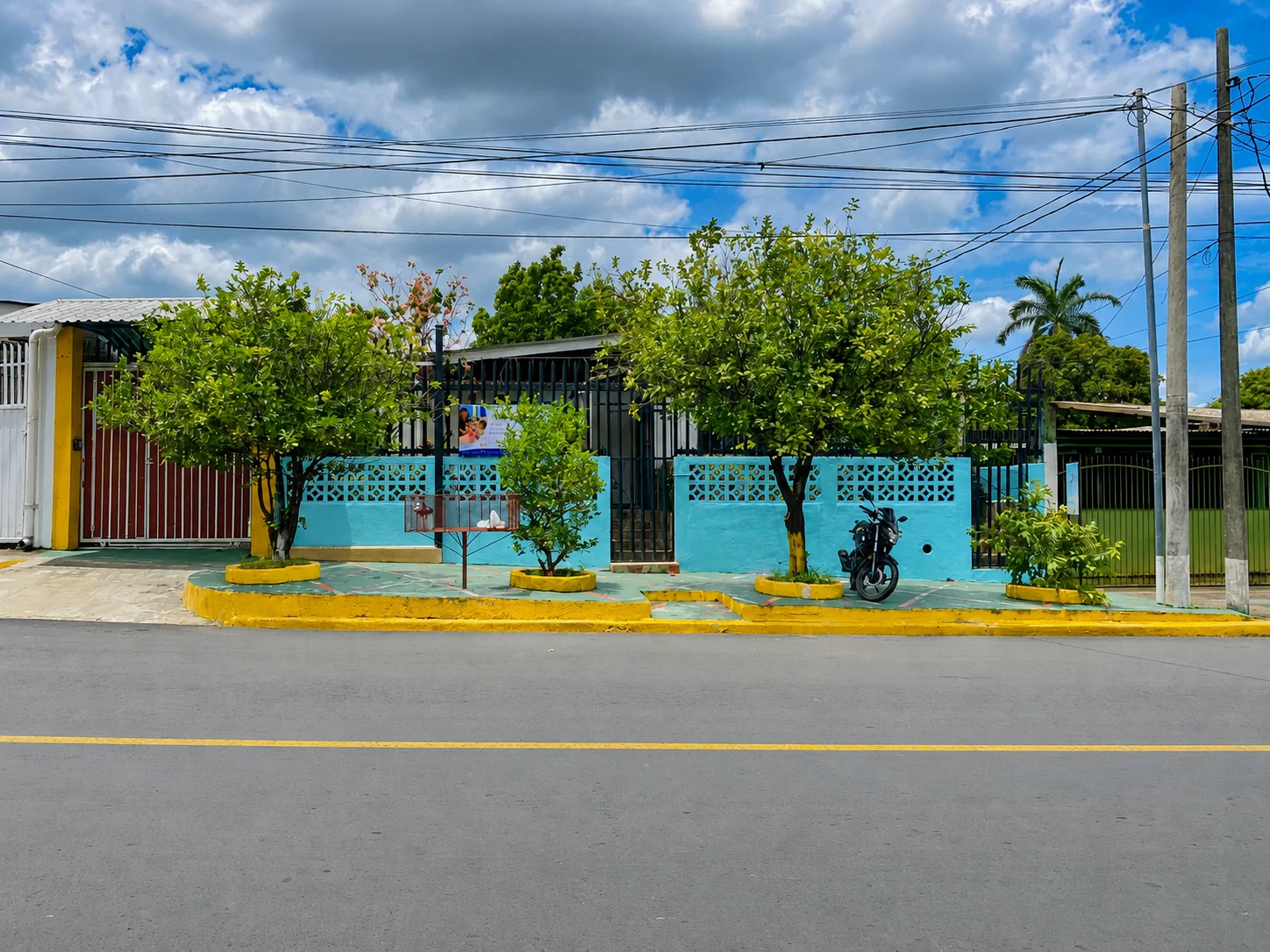 Fachada exterior de Clínica Psicológica Cielo Azul en Managua